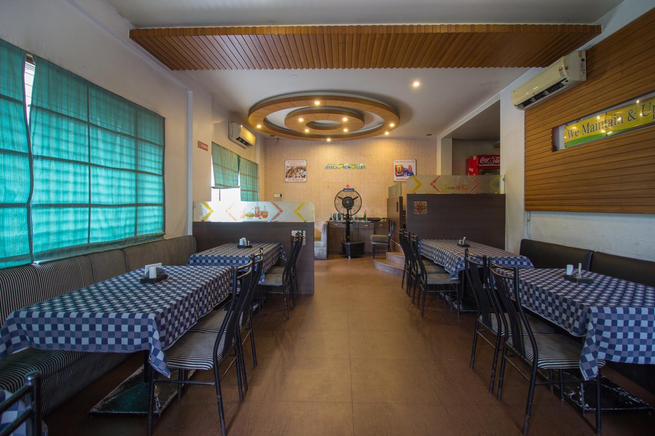 Pimpri-Chinchwad Oyo 24197 Saptaruchi酒店 外观 照片