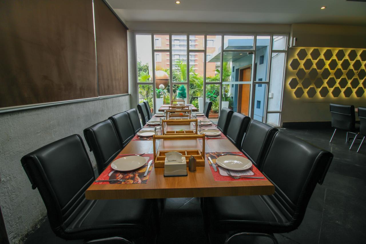 Pimpri-Chinchwad Oyo 24197 Saptaruchi酒店 外观 照片