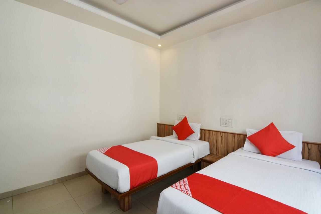 Pimpri-Chinchwad Oyo 24197 Saptaruchi酒店 外观 照片